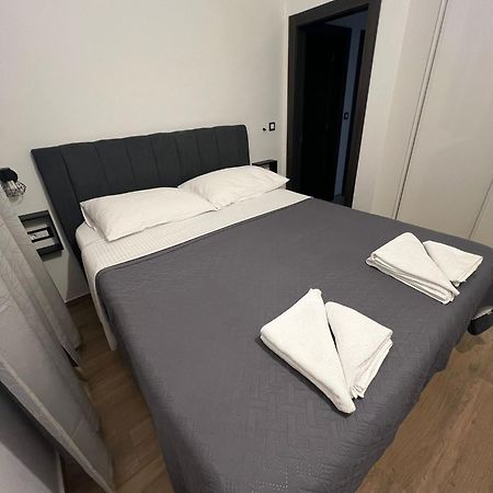 Apartmani Karla Paklenica Starigrad Paklenica Zewnętrze zdjęcie
