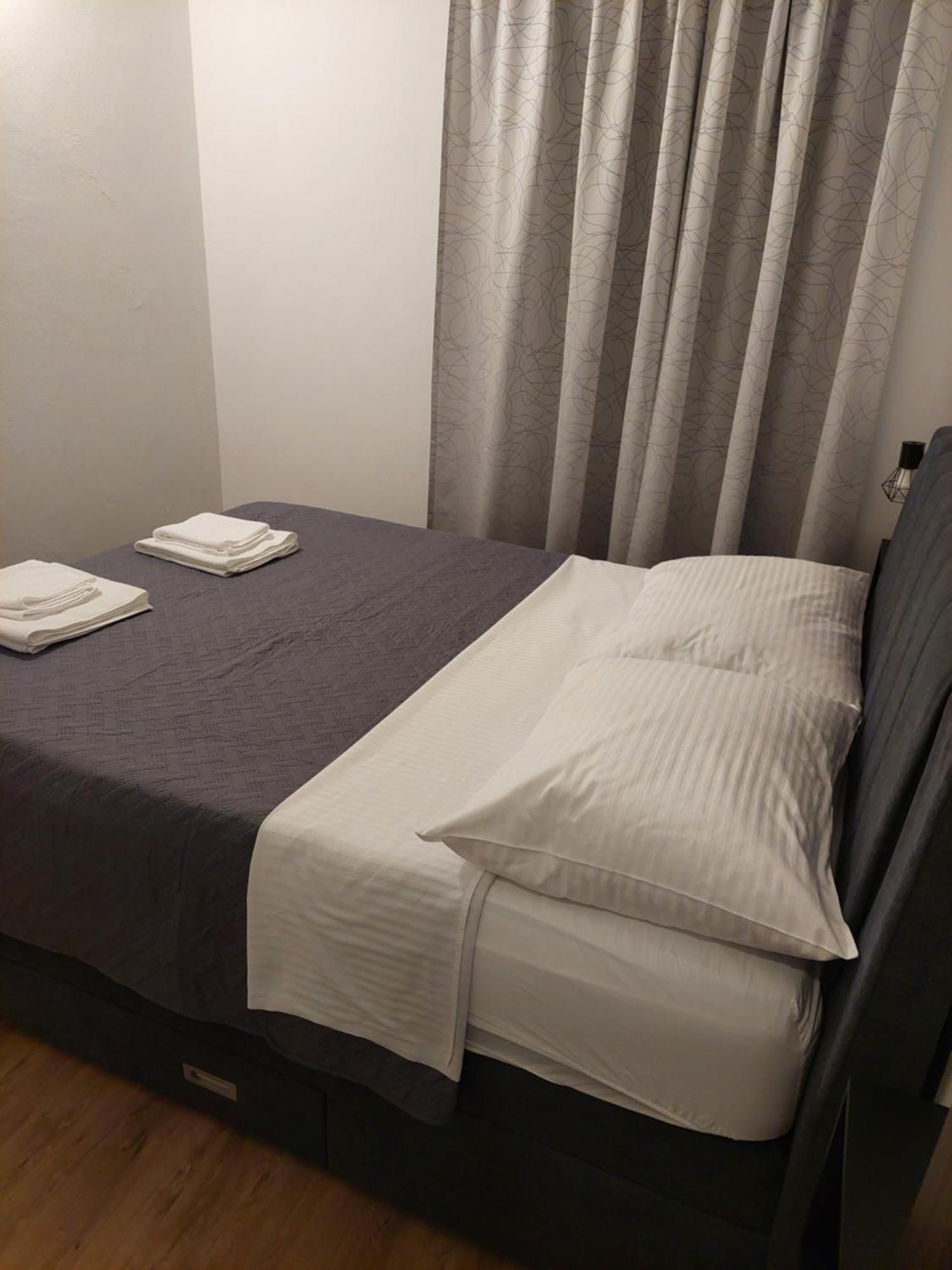 Apartmani Karla Paklenica Starigrad Paklenica Zewnętrze zdjęcie