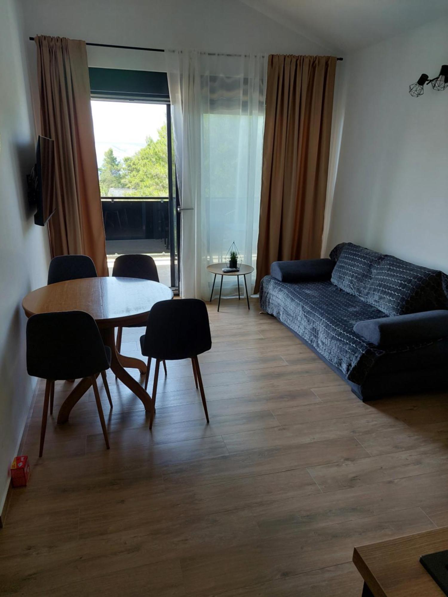 Apartmani Karla Paklenica Starigrad Paklenica Zewnętrze zdjęcie